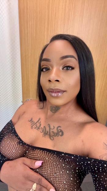 504-777-9585, 25  female escort, Clarksville