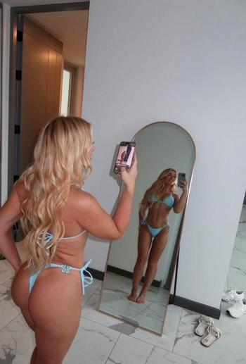 917-410-8328, 26  female escort, Clarksville