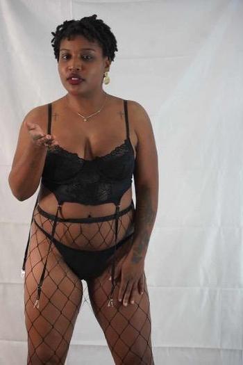 2706054407, female escort, Clarksville